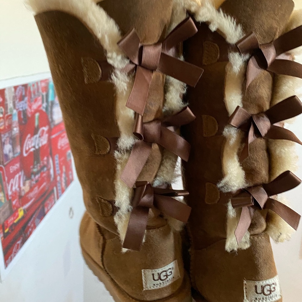 Uggs size 6